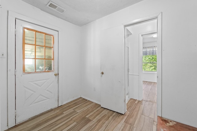 401 Lee Ave, Anahuac, TX 77514 - photo 22