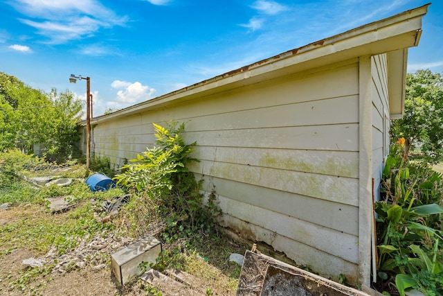 401 Lee Ave, Anahuac, TX 77514 - photo 7