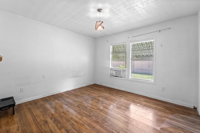 401 Lee Ave, Anahuac, TX 77514 - photo 18