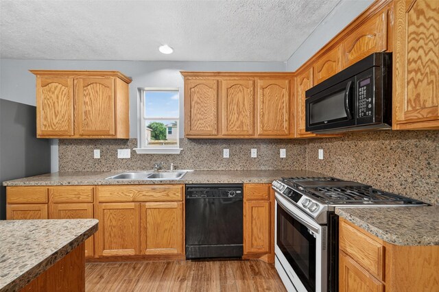 1023 Santa Fe Ct, Rosenberg, TX 77471 - photo 15