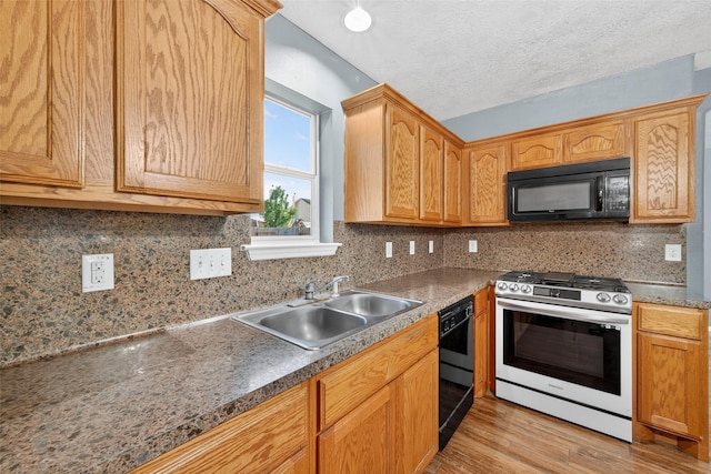 1023 Santa Fe Ct, Rosenberg, TX 77471 - photo 18