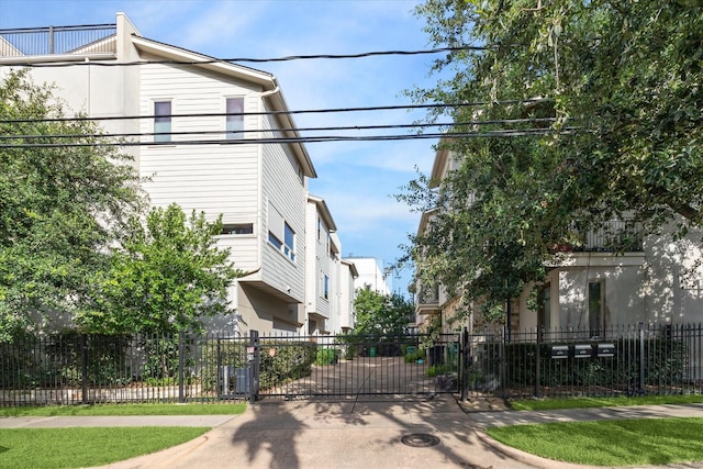4915 Chenevert St, Houston, TX 77004 - photo 31