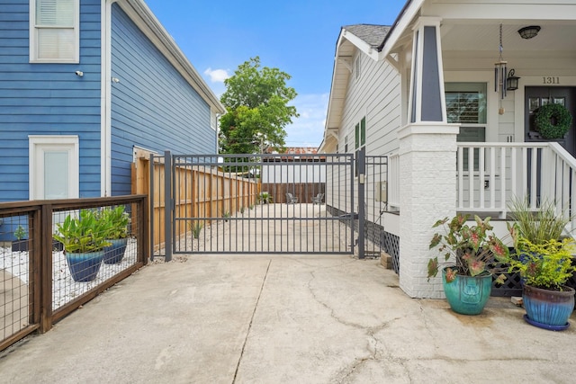 1311 Walton St, Houston, TX 77009 - photo 42