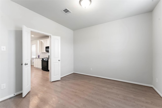 10747 Nyla Spring St, Houston, TX 77016 - photo 7