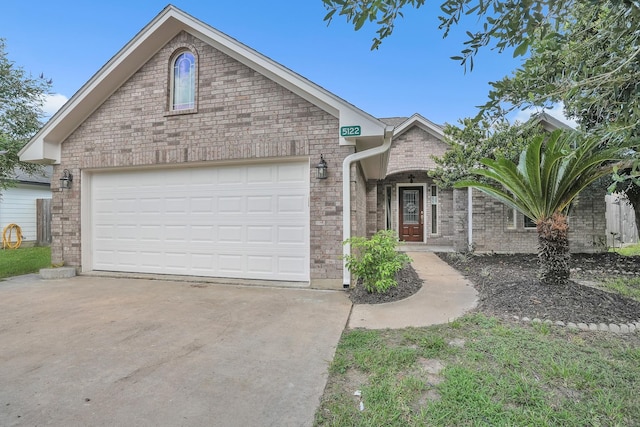 5122 2nd St, Danbury, TX 77534 - photo 1
