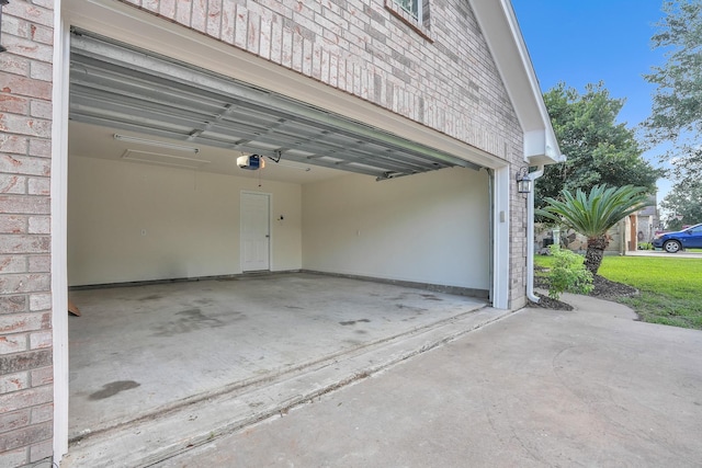 5122 2nd St, Danbury, TX 77534 - photo 2