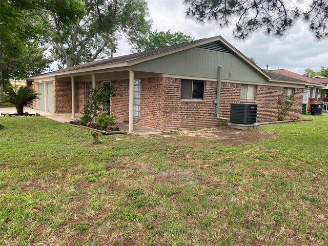 9958 Tiltree St, Houston, TX 77075 - photo 45