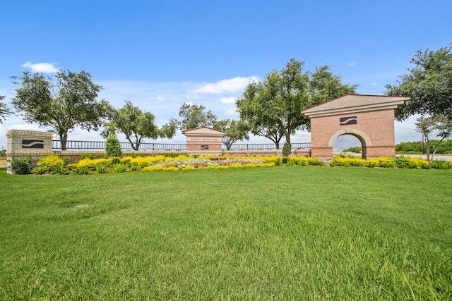 2610 Silent Walk Ct, Pearland, TX 77584 - photo 13