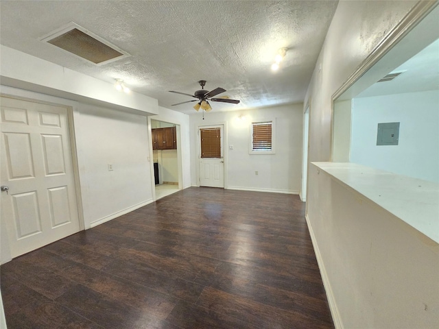 9621 Sweetwater Ln, Houston, TX 77037 - photo 2
