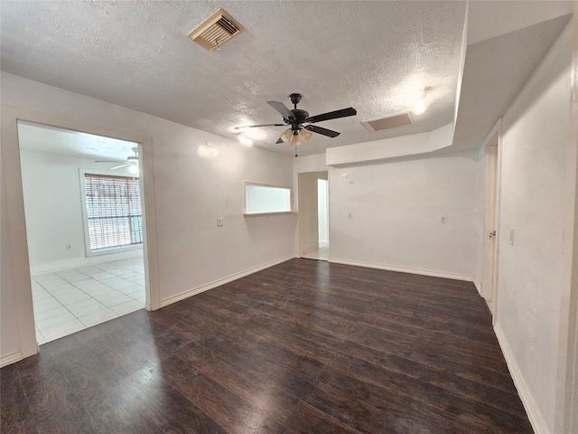 9621 Sweetwater Ln, Houston, TX 77037 - photo 4