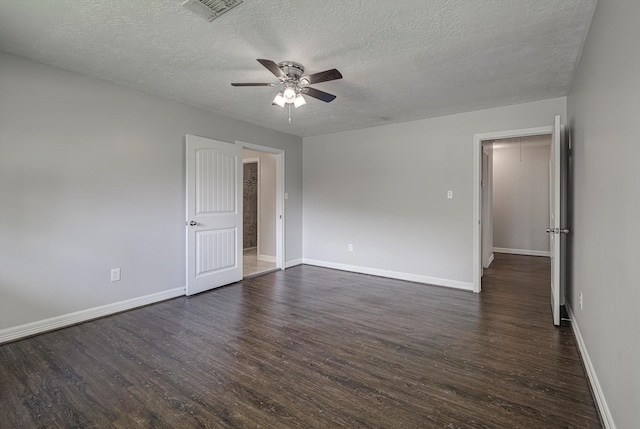 12511 Cherry Point Dr, Mont Belvieu, TX 77535 - photo 17
