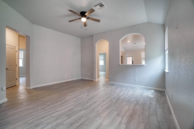 3209 Carriage Cove Ct, Dickinson, TX 77539 - photo 3