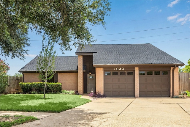 1920 Strawfield Dr, Sugar Land, TX 77478 - photo 2
