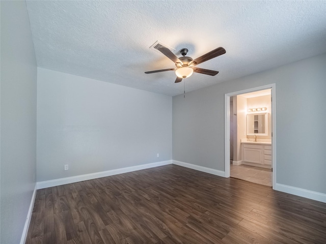 807 Sunnybrook Ln, Baytown, TX 77521 - photo 16