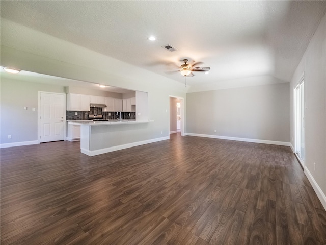 807 Sunnybrook Ln, Baytown, TX 77521 - photo 5