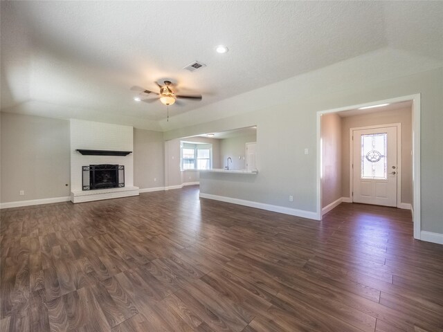 807 Sunnybrook Ln, Baytown, TX 77521 - photo 2
