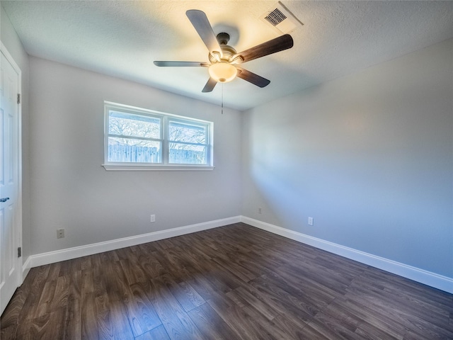 807 Sunnybrook Ln, Baytown, TX 77521 - photo 14