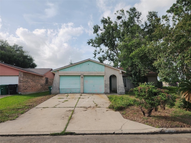 11651 Borderwood Dr, Houston, TX 77013 - photo 9