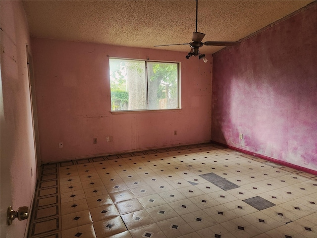 11651 Borderwood Dr, Houston, TX 77013 - photo 22