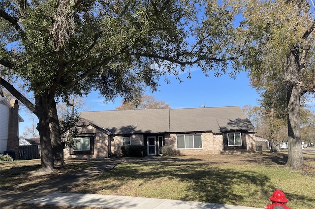 443 Bayou View Dr, El Lago, TX 77586 - photo 2