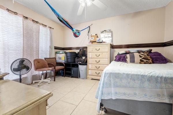 806 Coolwood Dr, Houston, TX 77013 - photo 11