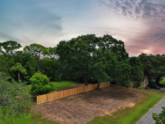 1425 W Blum St, Alvin, TX 77511 - photo 3