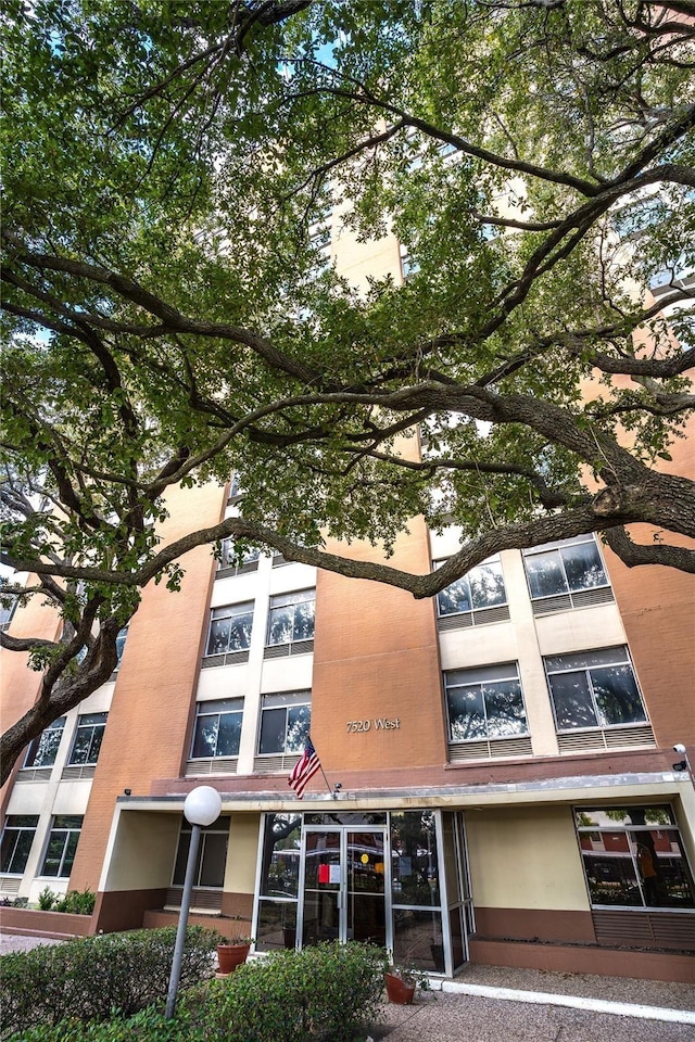 7520 Hornwood Dr Unit 1003, Houston, TX 77036 - photo 33