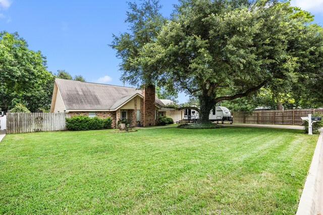 100 Crestview St, Columbus, TX 78934 - photo 3