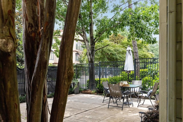 6310 Arnot St, Houston, TX 77007 - photo 4