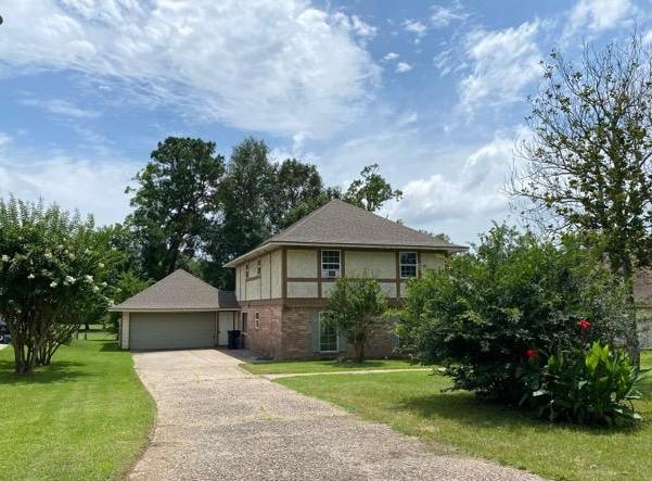 830 Stone Mountain Dr, Conroe, TX 77302 - photo 1