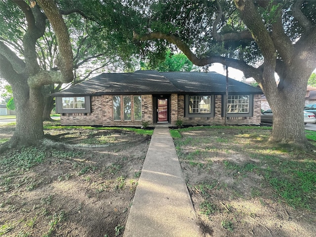 5230 Meadow Place Dr, La Porte, TX 77571 - photo 1