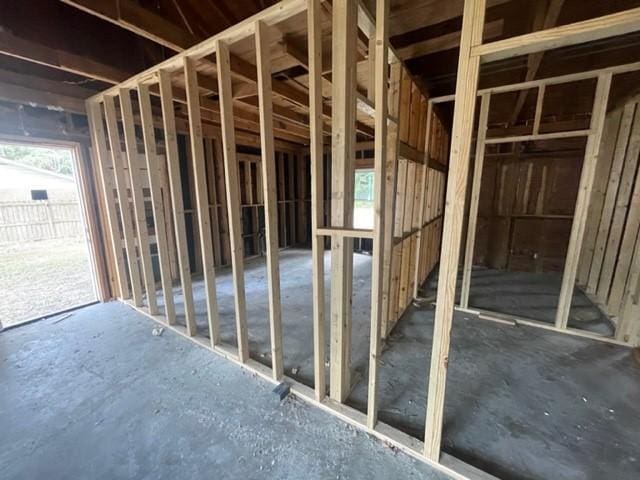 1005 N Jones St, Baytown, TX 77520 - photo 12