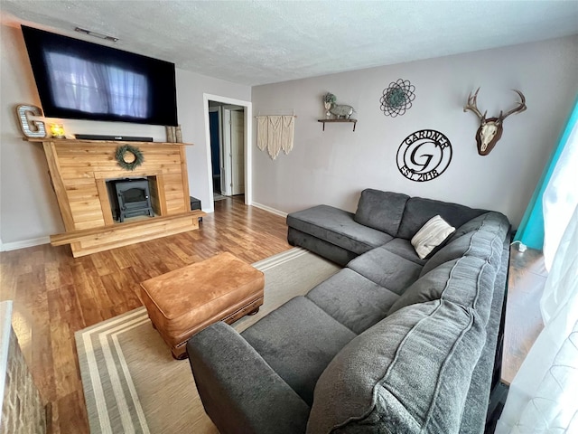 917 Ridgecrest St, Angleton, TX 77515 - photo 4