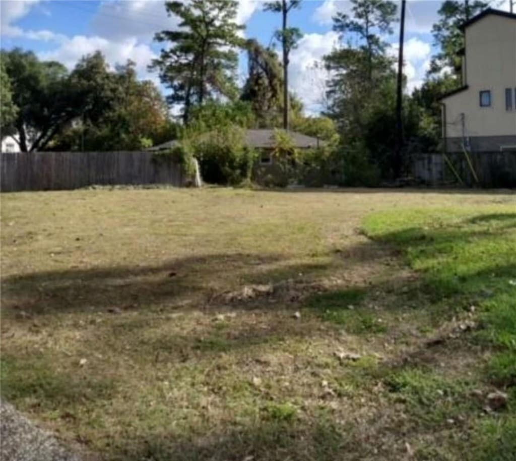 1134 Wynnwood Ln, Houston, TX 77008 - photo 1
