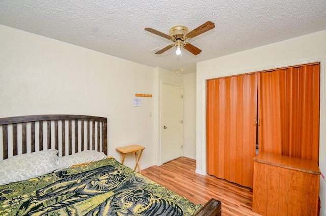 1927 Dormstom Ln, Houston, TX 77088 - photo 20