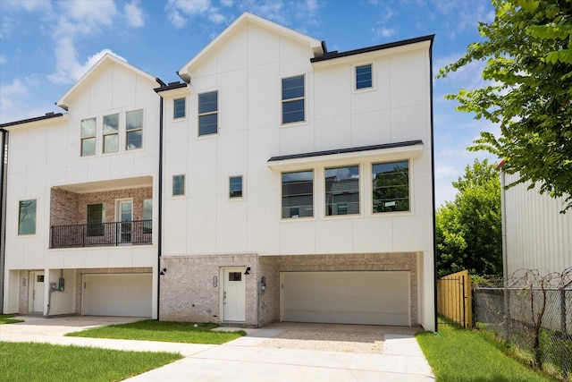 5309 Eigel St, Houston, TX 77007 - photo 1