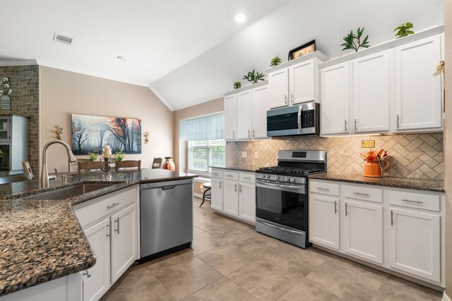2204 Golden Laurel Dr, Conroe, TX 77304 - photo 12
