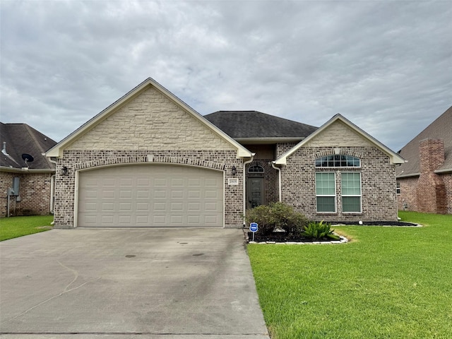 2805 Terrace Ave, Groves, TX 77619 - photo 1