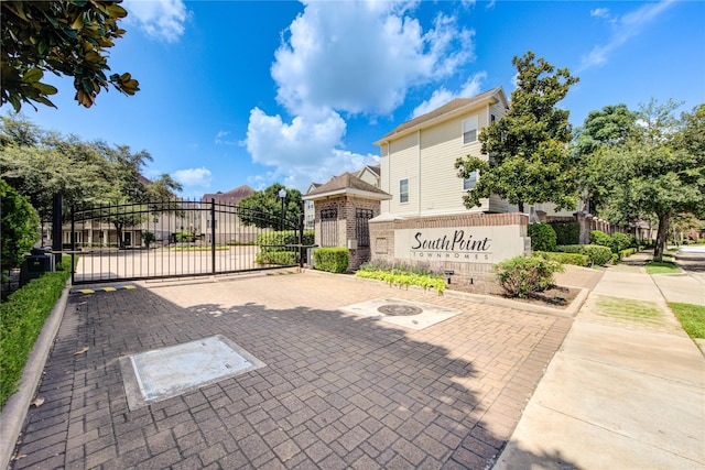 3001 Murworth Dr Unit 604, Houston, TX 77025 - photo 2