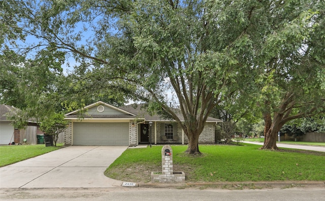 2410 Clear Ridge Dr, Houston, TX 77339 - photo 1