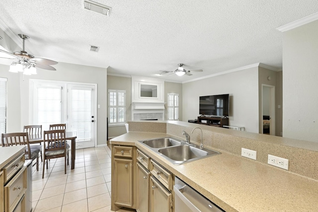 306 Crocus St, Lake Jackson, TX 77566 - photo 10
