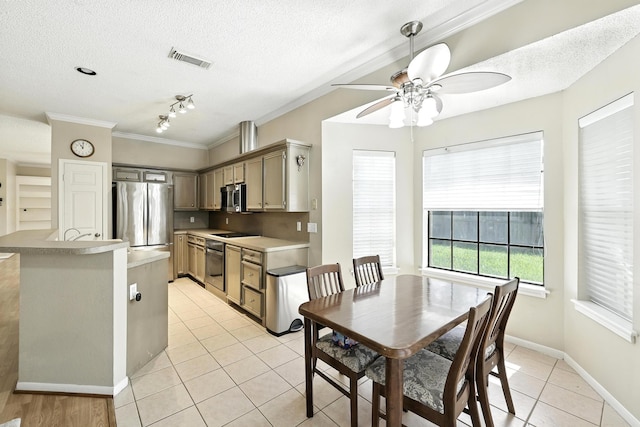 306 Crocus St, Lake Jackson, TX 77566 - photo 11