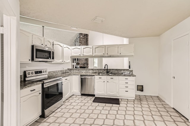 2308 Hampton Rd, League City, TX 77573 - photo 11