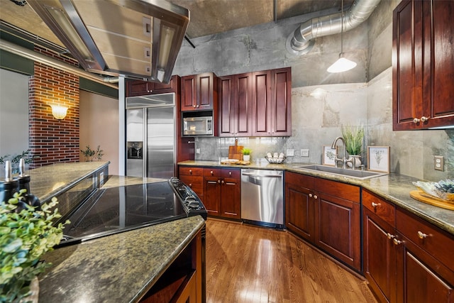 505 Bastrop St Unit 402, Houston, TX 77003 - photo 2