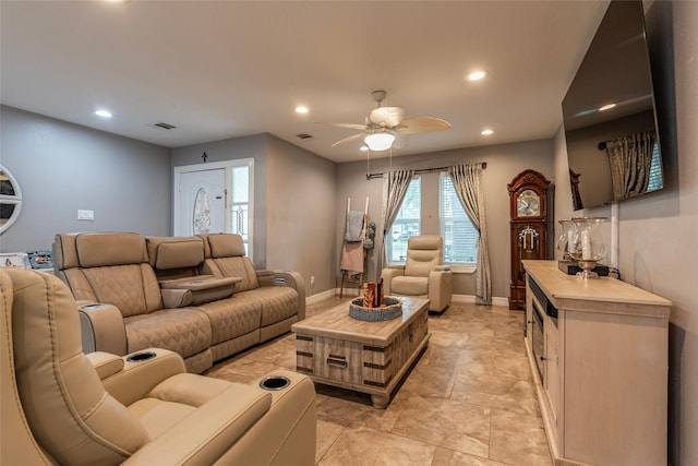 2302 Peach Ln, Pasadena, TX 77502 - photo 8