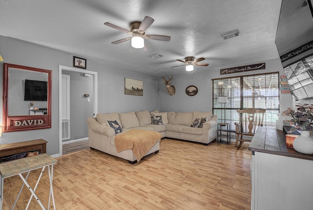 1121 Timberglen Dr, Livingston, TX 77351 - photo 5