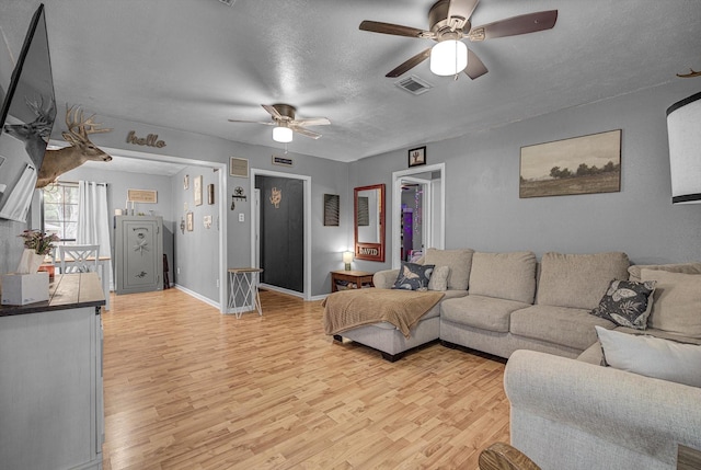 1121 Timberglen Dr, Livingston, TX 77351 - photo 6