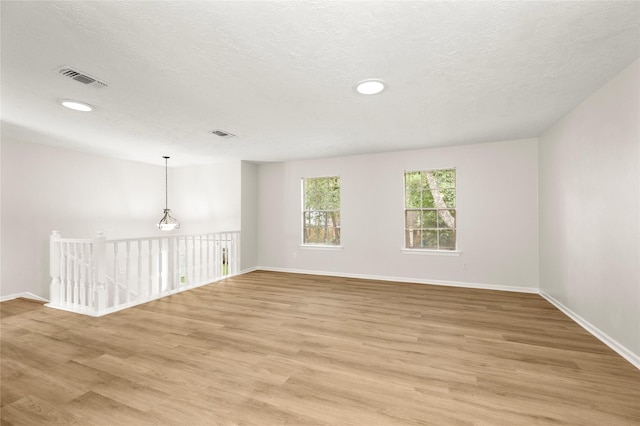12 S Cypress Pine Dr, The Woodlands, TX 77381 - photo 8