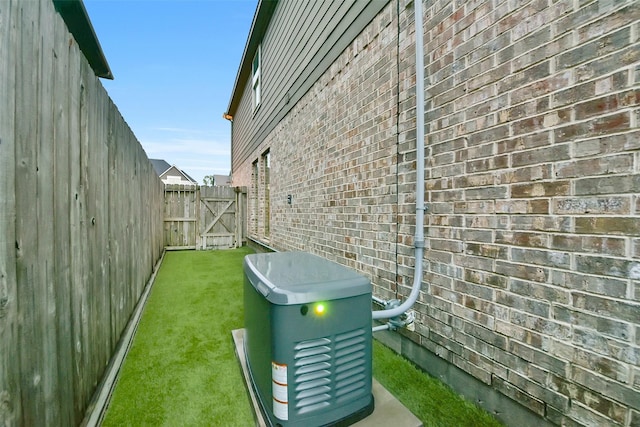 1706 Hewitt Dr, Houston, TX 77018 - photo 34