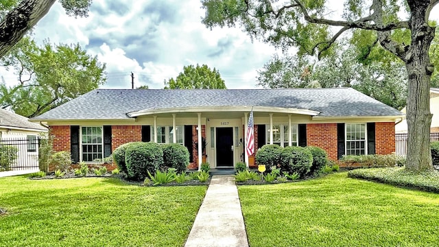 5623 Valkeith Dr, Houston, TX 77096 - photo 1